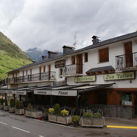 Hostal Los Valles Б'єльса Екстер'єр фото