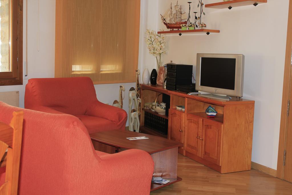 Hostal Los Valles Б'єльса Номер фото